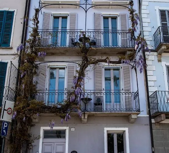 La Dimora Del Glicine 2